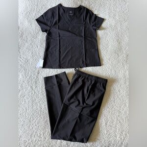 COZYFIT Women's Scrubs Set V-Neck Scrub Top & Jogger Pant Black Size Medium NEW